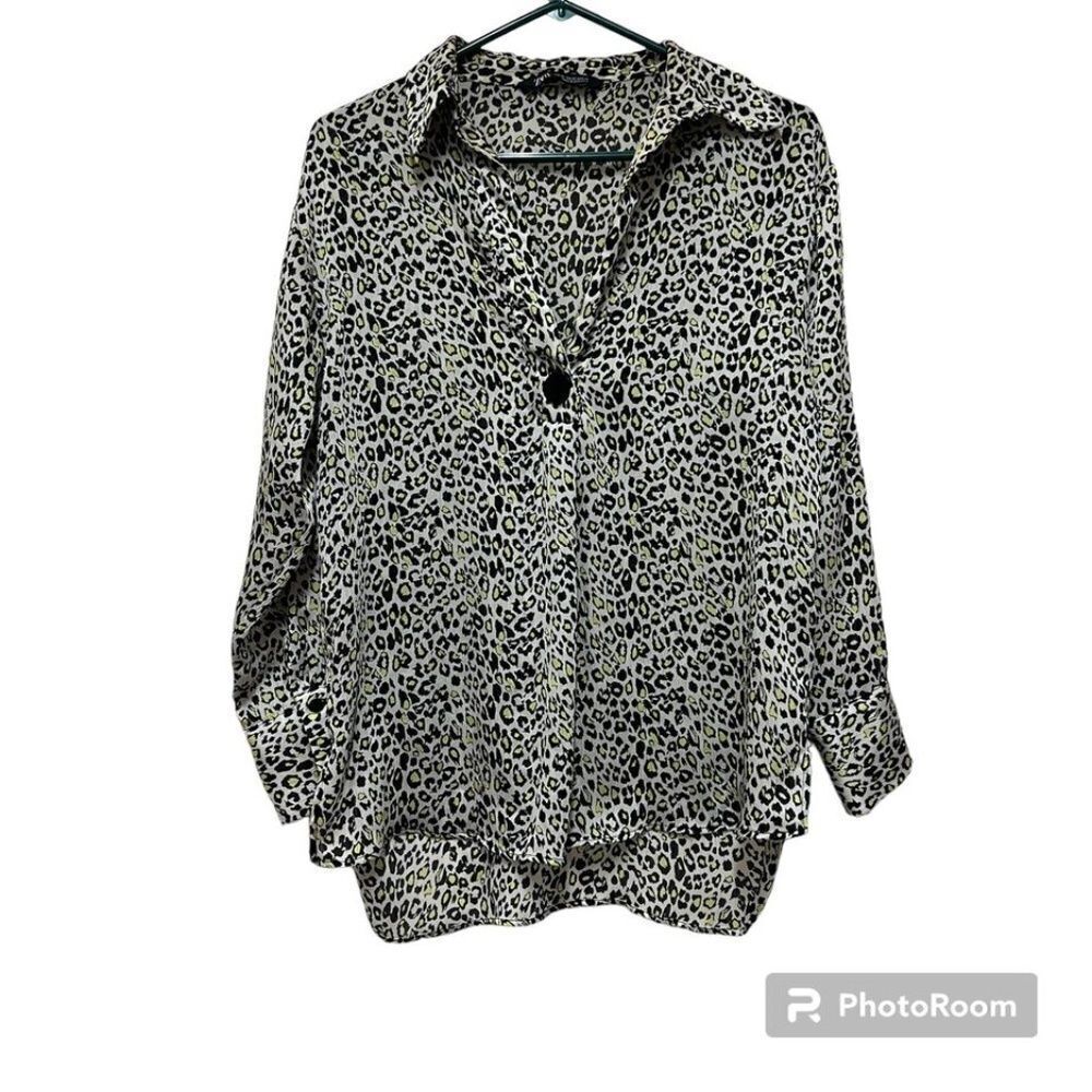 Zara Cheetah Animal Print Silky Long Sleeve V-Neck Blouse Womens XS